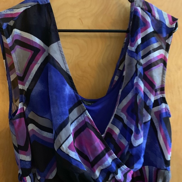 Faux wrap swing dress - Picture 2 of 3